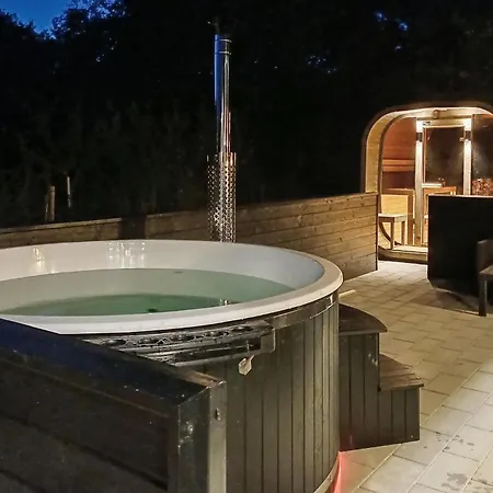 Amazing In With Sauna Glesborg