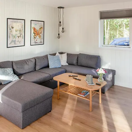 Fantastisk Hjem I Med Sauna Feriehus