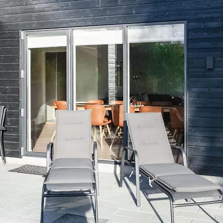 Fantastisk Hjem I Med Sauna * Glesborg